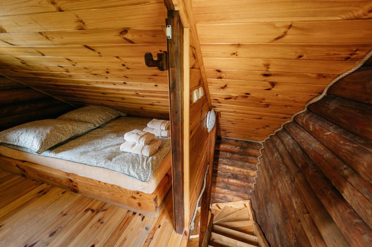 Villa Bieszczadzka Bania à Lesko Extérieur photo