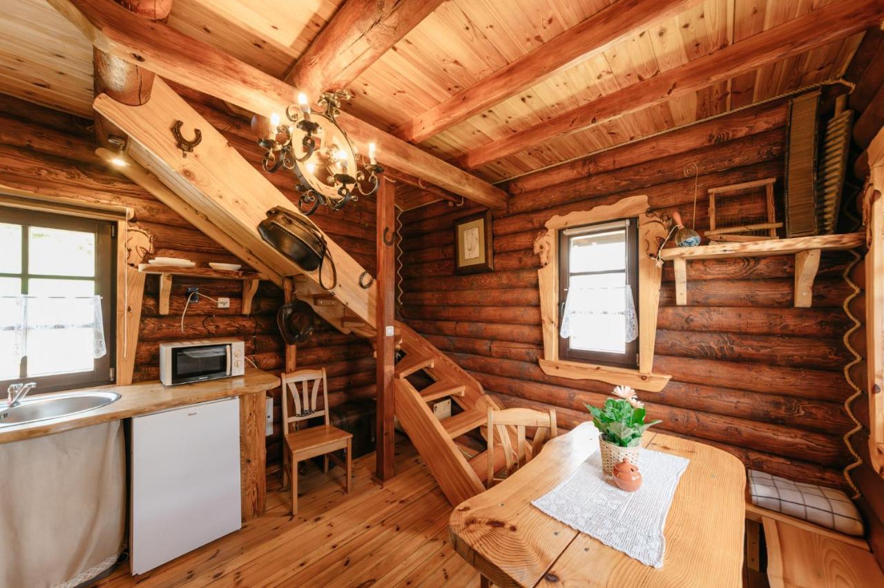 Villa Bieszczadzka Bania à Lesko Extérieur photo
