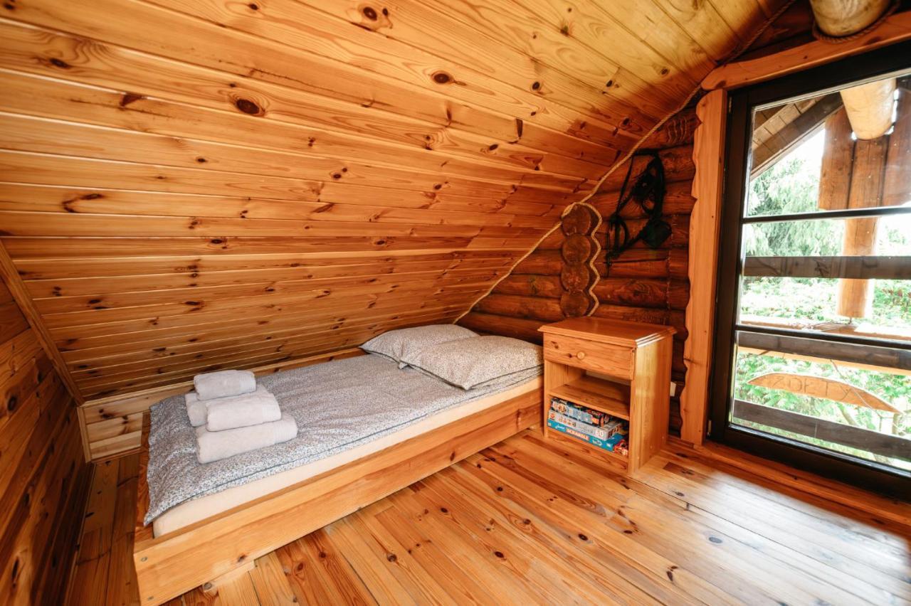 Villa Bieszczadzka Bania à Lesko Extérieur photo