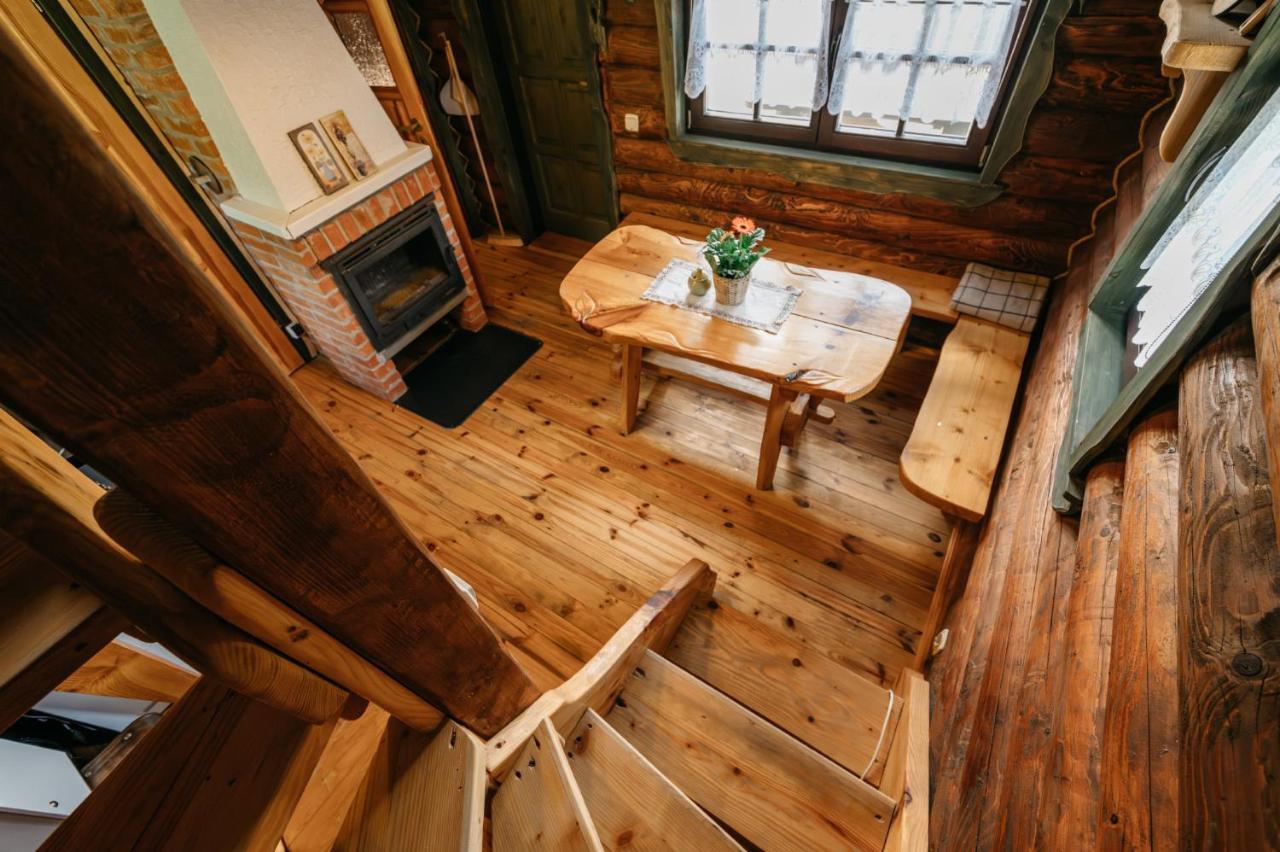 Villa Bieszczadzka Bania à Lesko Extérieur photo