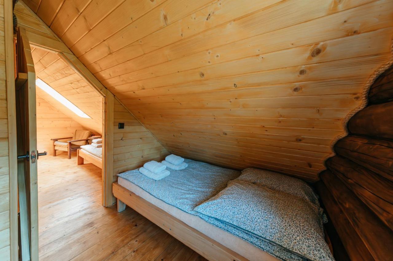 Villa Bieszczadzka Bania à Lesko Extérieur photo