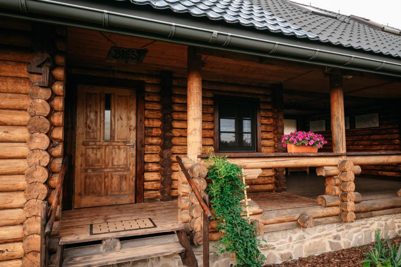 Villa Bieszczadzka Bania à Lesko Extérieur photo