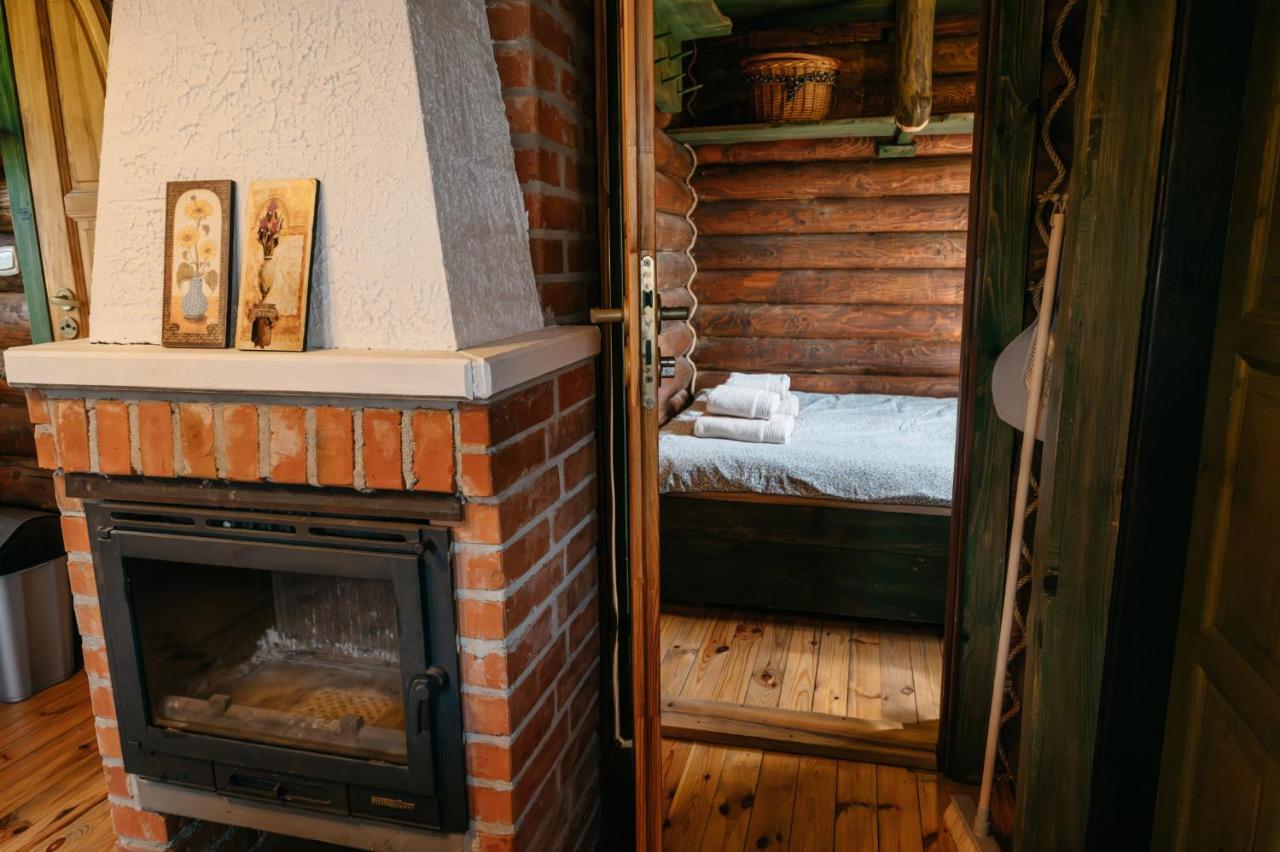 Villa Bieszczadzka Bania à Lesko Extérieur photo