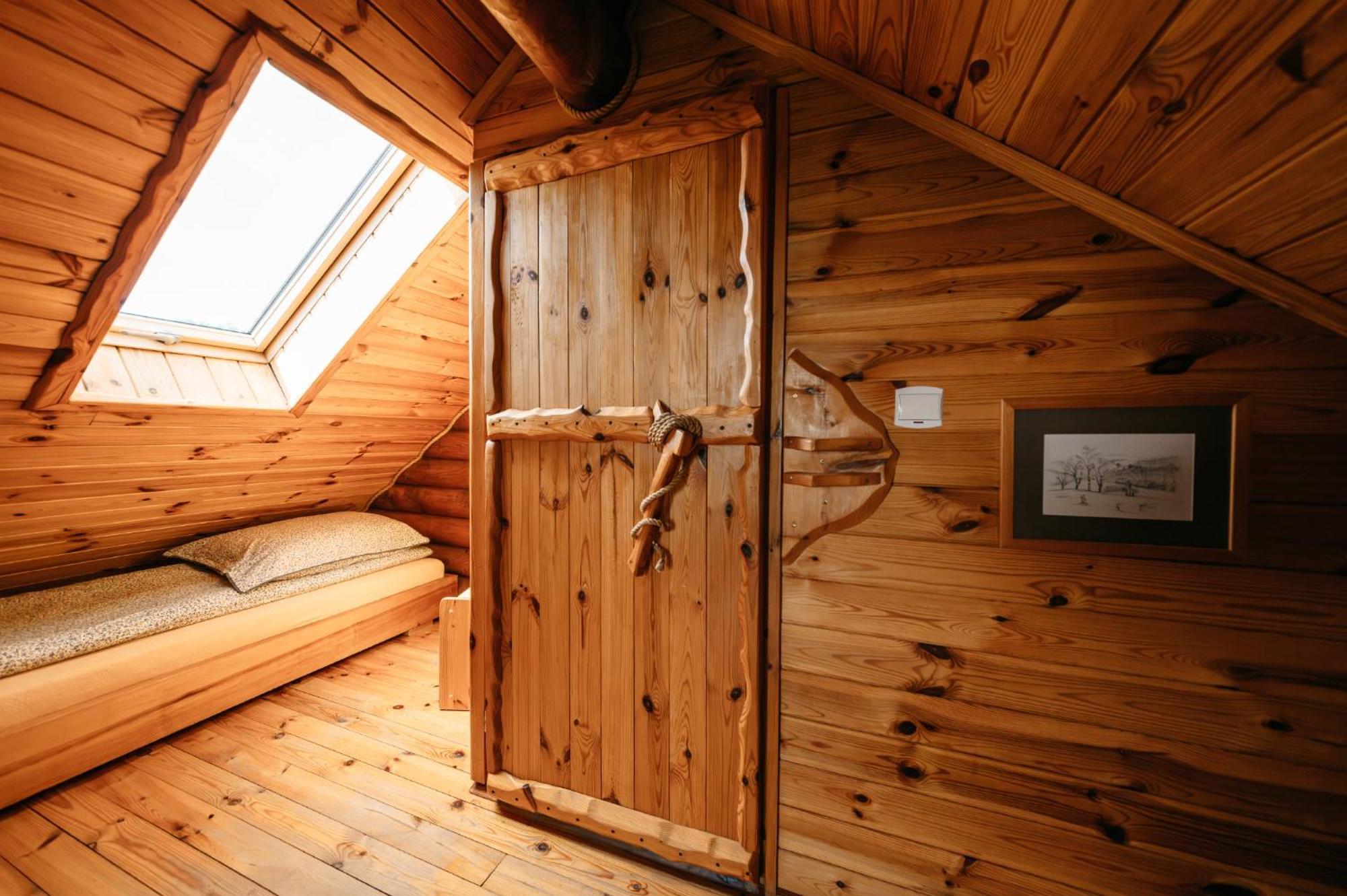 Villa Bieszczadzka Bania à Lesko Extérieur photo